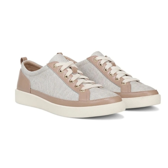 Vionic Shoes - Vionic Winny Sneaker - Color: Natural Canvas